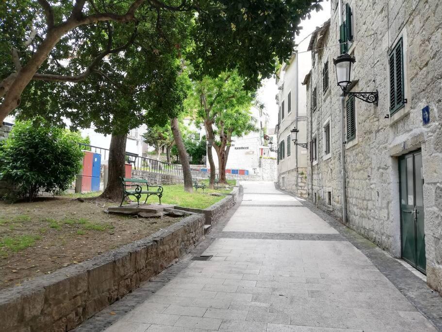 Split Old Town Cozy Apartment Buitenkant foto